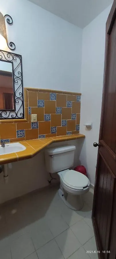 Alux Rooms Playa del Carmen 2*,  Mexico