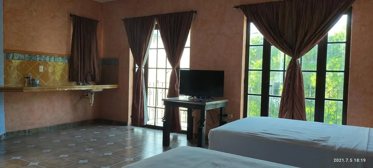 Inn Alux Rooms Playa del Carmen